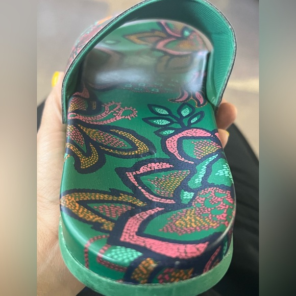 Adidas Farm Rio Adilette Sz 7 Green and Orange - Picture 3 of 6